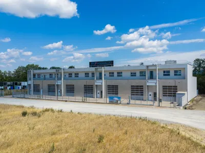 Gewerbeimmobilie mieten in Baden – 303 m² – Bild 2 von 10