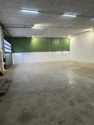 Gewerbeimmobilie mieten in Bruck an der Leitha – 207 m², € 1.035 – Bild 1 von 4