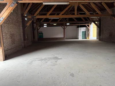 4-Zimmer-Gewerbeimmobilie mieten in Wels – 340 m², € 1.450 – Bild 3 von 7