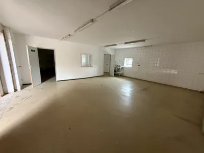 4-Zimmer-Gewerbeimmobilie mieten in Wels – 340 m², € 1.450 – Bild 4 von 7