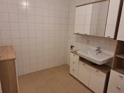 3-Zimmer-Wohnung mieten in Vöcklabruck – 78 m², € 1.000 – Bild 6 von 11