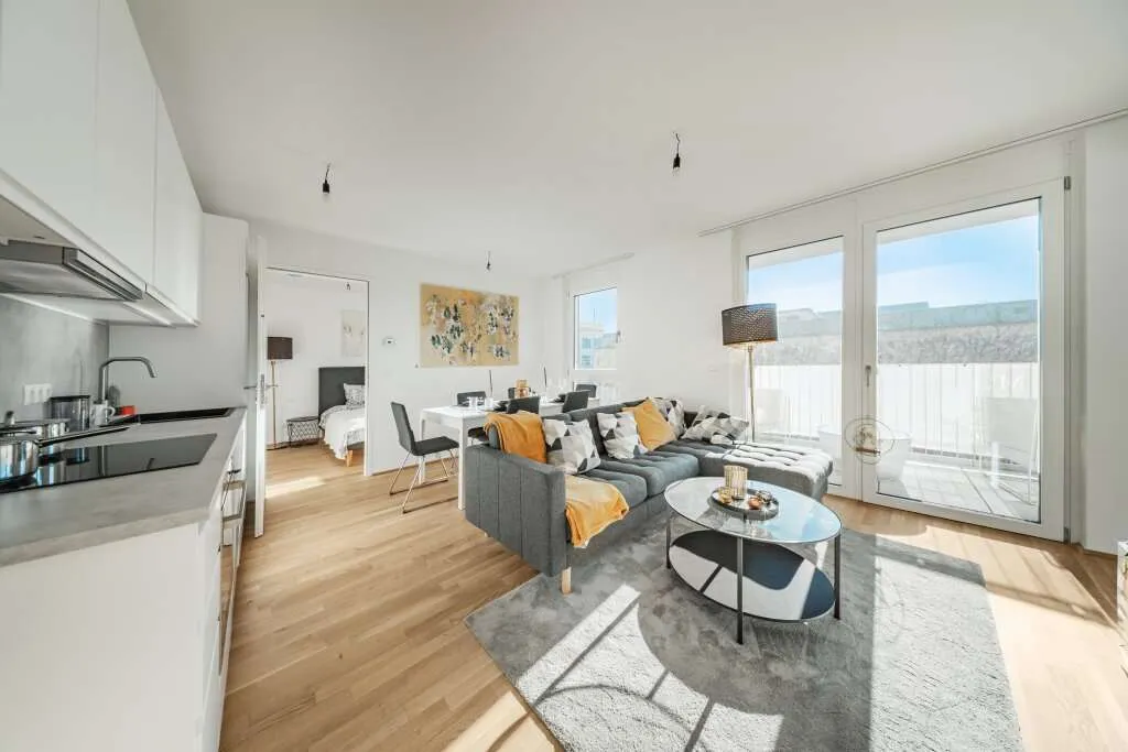ERSTBEZUG >> moderne Anlegerwohnung im 4. OG, sonnig mit Balkon >> TOP LAGE - Widok 2