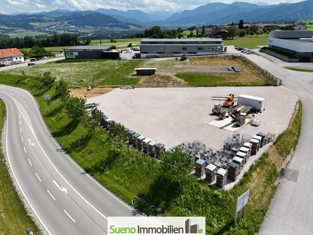 TOP Freifläche neben B138 im Industriegebiet "Strienzing" zwischen Kirchdorf-Kremsmünster – pohled 2