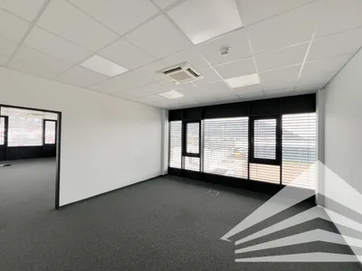 Gewerbeimmobilie mieten in Urfahr-Umgebung – 375 m², € 5.828 – Bild 3 von 12