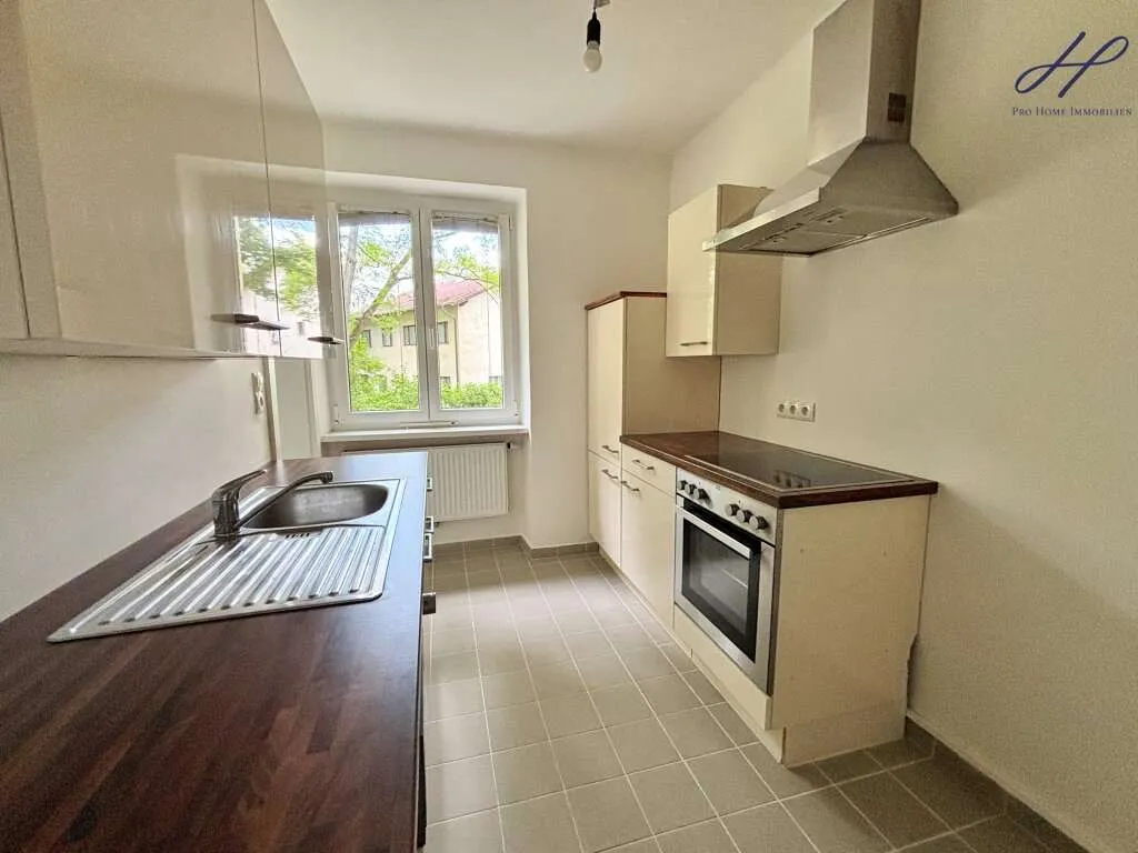 modernisierte 2 Zimmer Wohnung mit Garage im 13. Bezirk, 48 m², € 285.