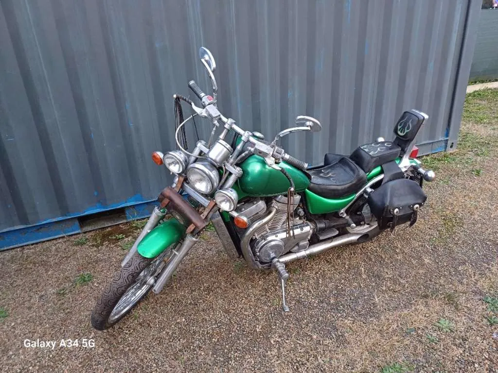 Suzuki VR