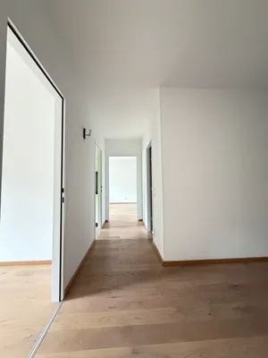 Großzügige, helle 3-Zimmer-Wohnung in begehrter Ruhelage in Speising – Bild 3