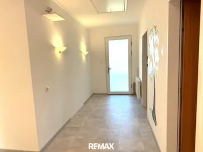 7-Zimmer-Haus kaufen in Korneuburg – 250 m², € 595.000 – Bild 2 von 22