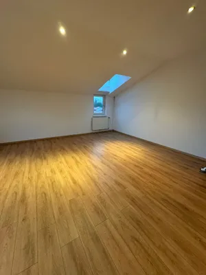 2-Zimmer-Gewerbeimmobilie mieten in Linz Land – 45 m², € 480 – Bild 3 von 4