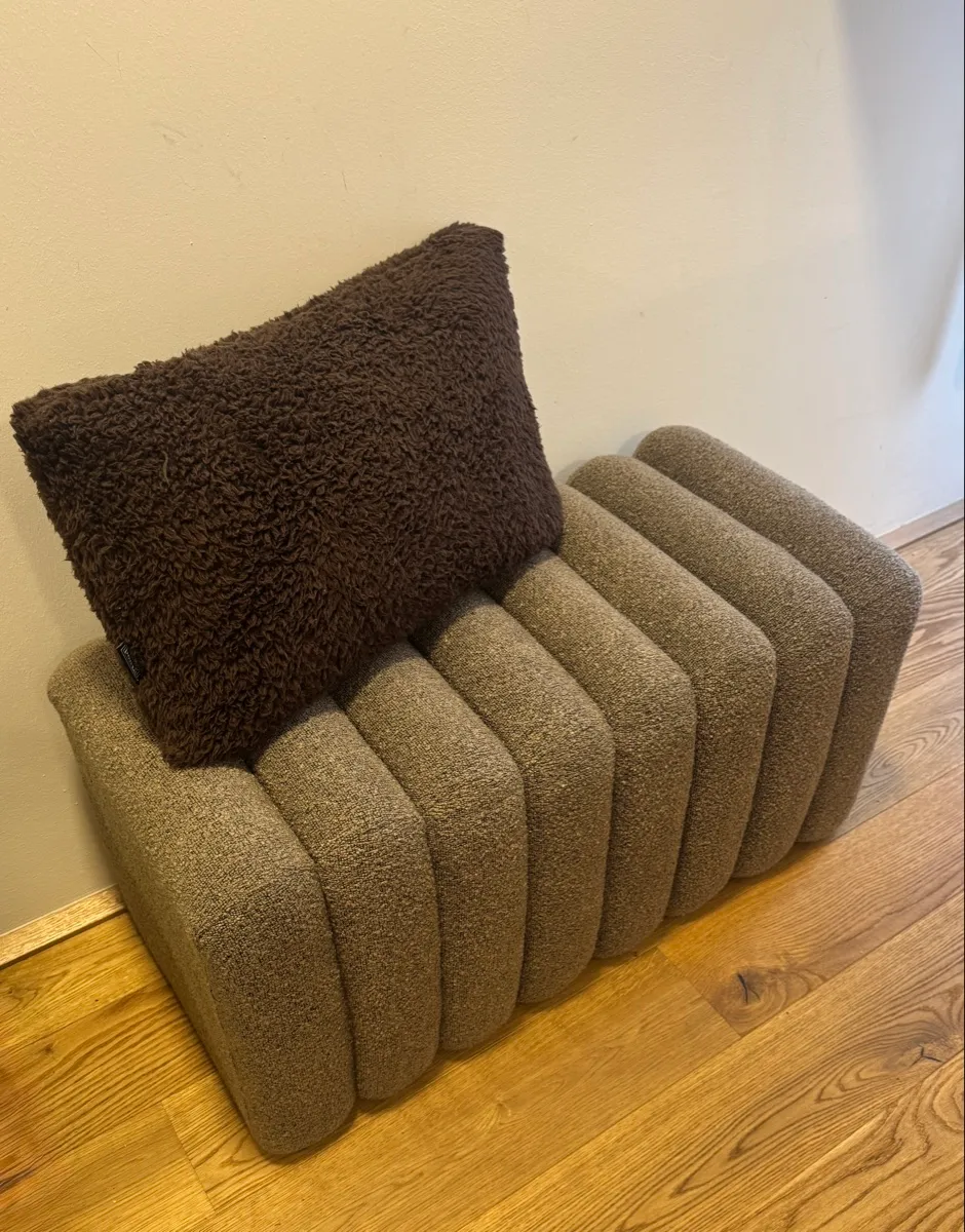 Sessel JYSK, € 50,- (6020 Innsbruck)