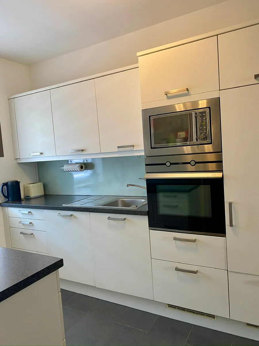 REIHENHAUS-CHARAKTER! Garten-Maisonette im Zentrum von Leonding-PRIVATVERKAUF – pohled 3