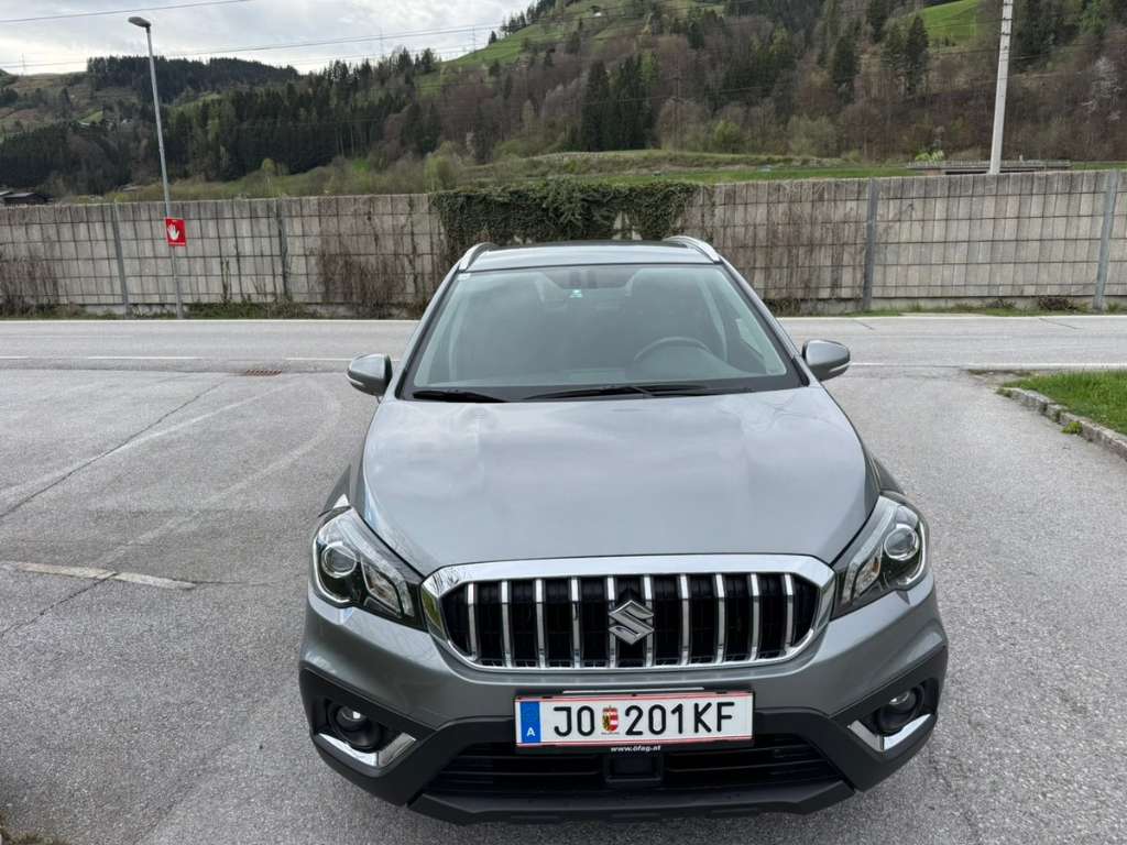 Suzuki S-Cross SX 4 SUV / Geländewagen