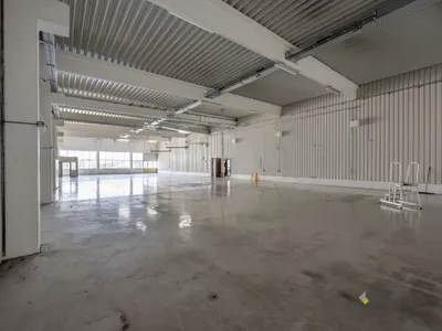 Gewerbeimmobilie mieten in Wien – 3 072 m², € 19.800 – Bild 2 von 4