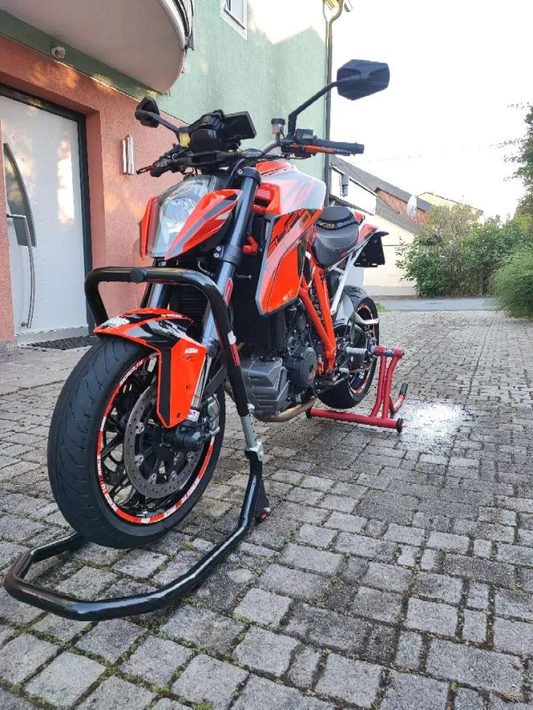 KTM 1290