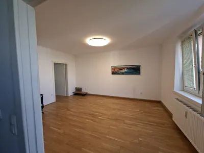 2 Zimmer Wohnung – Bild 2
