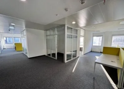 Gewerbeimmobilie mieten in Linz – 2 153 m², € 15 – Bild 1 von 4
