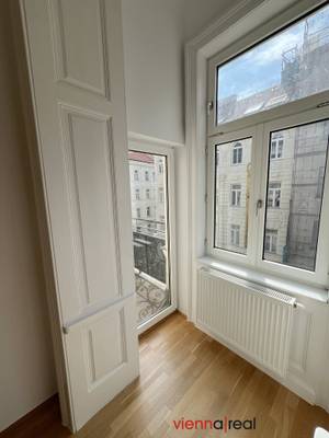 Geräumige und helle 2-Zimmer Wohnung mit separater Küche, Balkon und Kellerabteil in der Gentzgasse – Bild 2