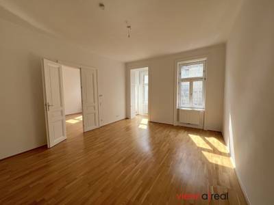 Geräumige und helle 2-Zimmer Wohnung mit separater Küche, Balkon und Kellerabteil in der Gentzgasse