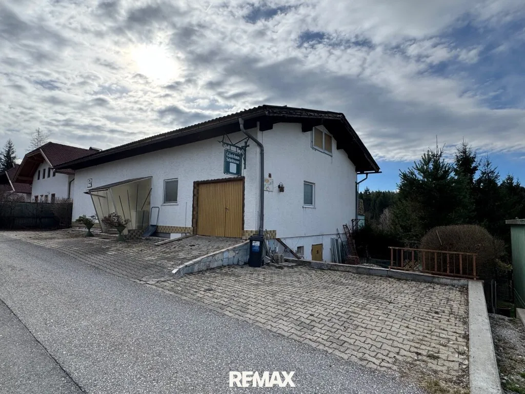 Großes Potential für ein Einfamilienhaus oder Wohnungsbau mit fantastischer Aussicht in Velden am Wörthersee - Ansicht 3