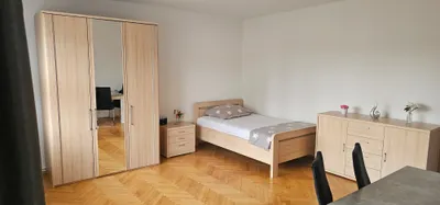1-Zimmer-Wohnung mieten in Klagenfurt – 46 m², € 700 – Bild 2 von 11