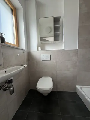 4-Zimmer-Haus mieten in Wien – 185 m², € 2.700 – Bild 9 von 34