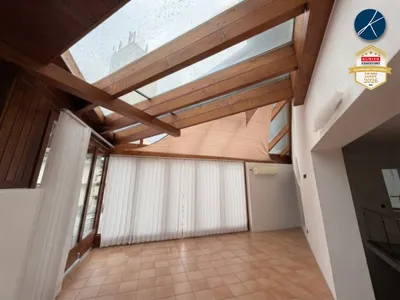 16-Zimmer-Gewerbeimmobilie mieten in Neunkirchen – 740 m², € 6.100 – Bild 11 von 14