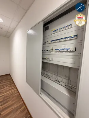 16-Zimmer-Gewerbeimmobilie mieten in Neunkirchen – 740 m², € 6.100 – Bild 5 von 14