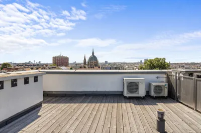 Wohnen über den Dächern Wiens | Großzügige DG-Maisonette mit 2 Terrassen & Panorama – Bild 2