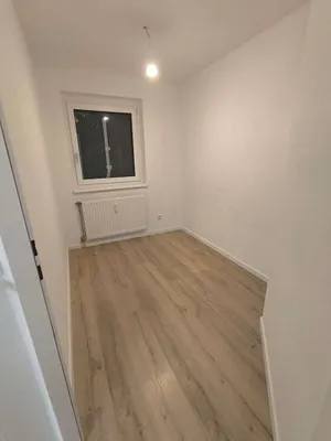 2-Zimmer-Wohnung mieten in Linz Land – 32 m², € 565 – Bild 4 von 7
