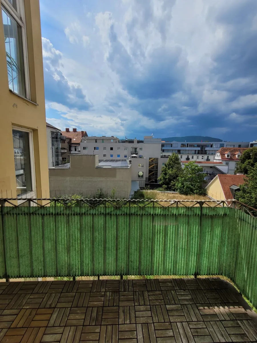 Büro in zentraler Lage mit Balkon - Provisionsfrei! - Ansicht 2
