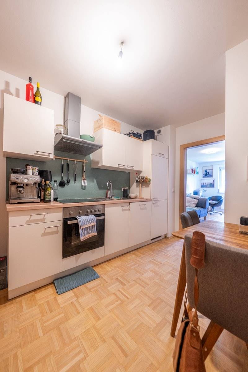 Moderne möblierte 2 Zimmer-Wohnung mit Balkon & Lift in Uni und Seenähe- ideal auch für Studenten/ WG/ Singles, Klagenfurt