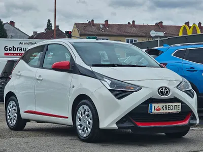 Toyota Aygo 1,0 VVT-i x-play NUR 35300 KM! 1-Hand Pick...