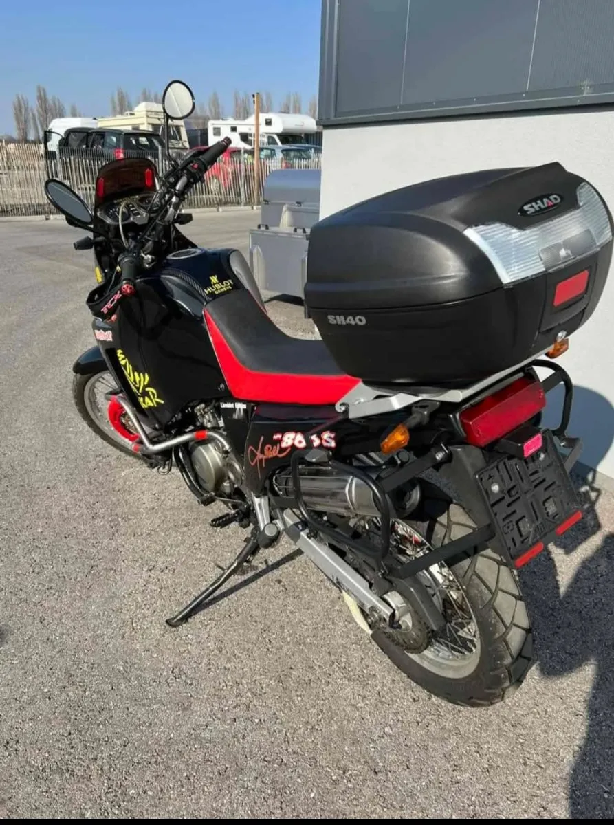 Suzuki DR