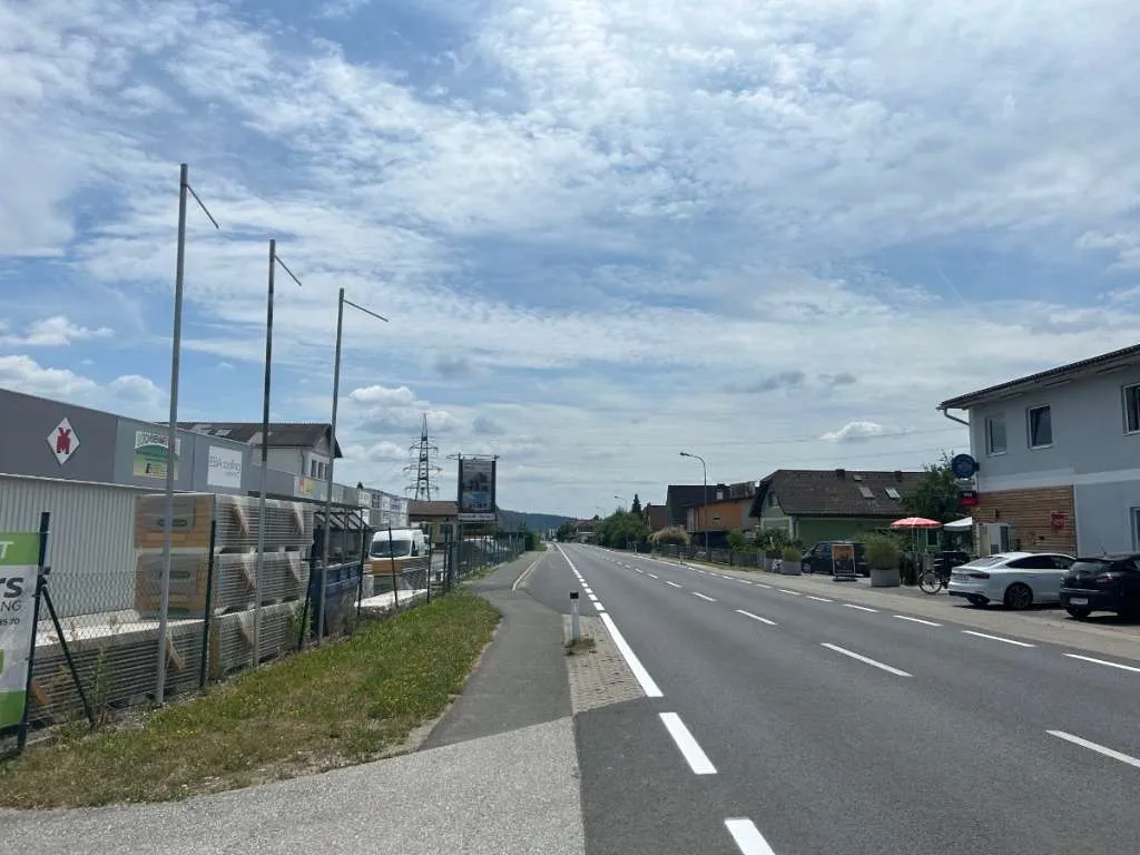 Gewerbegrundstück - südlich von Graz  Top Lage direkt an der Bundesstrasse B67 zu verkaufen! - Vista 2