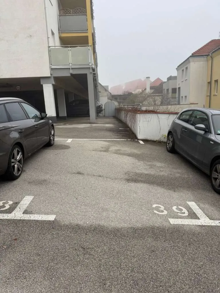 Hauptstraße 20-22 - Freistellplätze und überdachte Parkplätze - Ansicht 3