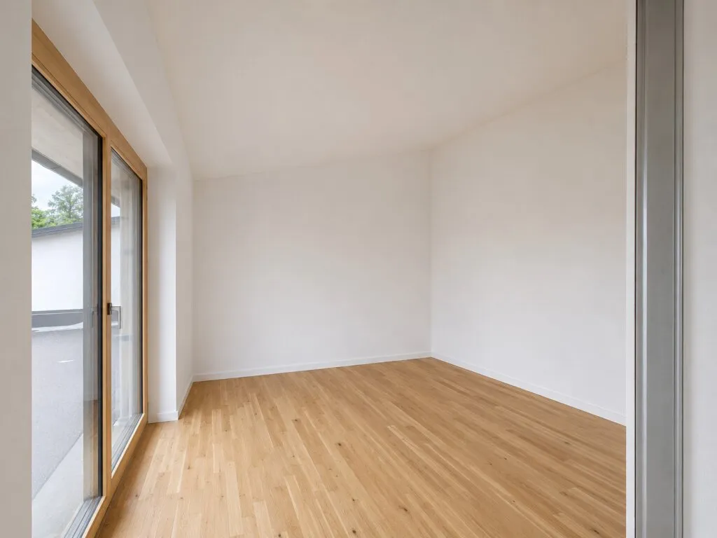 Sonnige Dachgeschosswohnung mit Terrasse und besonderem Wohngefühl! – pohled 3