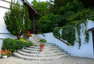 11-Zimmer-Haus kaufen in Korneuburg – 365 m², € 1.800.000 – Bild 38 von 45