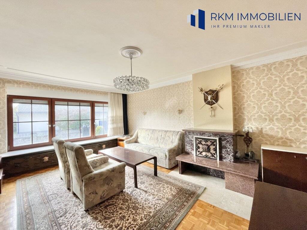 Geräumiges 5-Zimmer-Einfamilienhaus mit Garten - Ansicht 2