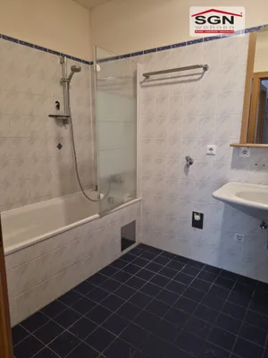 2-Zimmer-Wohnung mieten in Neunkirchen – 78,22 m², € 750 – Bild 11 von 12