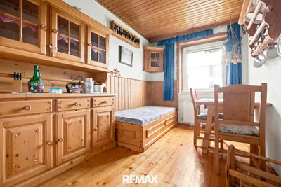 7-Zimmer-Haus kaufen in Urfahr-Umgebung – 95,99 m², € 490.000 – Bild 2 von 20