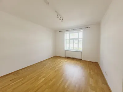 Matzingerstraße: schöne 2-Zimmerwohnung in U-Bahnnähe – Bild 2