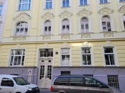 Matzingerstraße: schöne 2-Zimmerwohnung in U-Bahnnähe