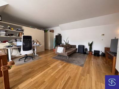 Provisionsfrei: Klimatisierte 56,5m² DG-Wohnung + 40m² Terrasse in Toplage - 1080 Wien – Bild 3