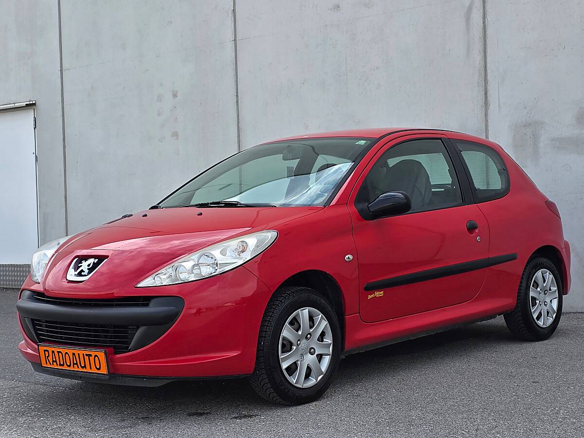Peugeot 206 + Junior 1,1 **NEUES PICKERL**