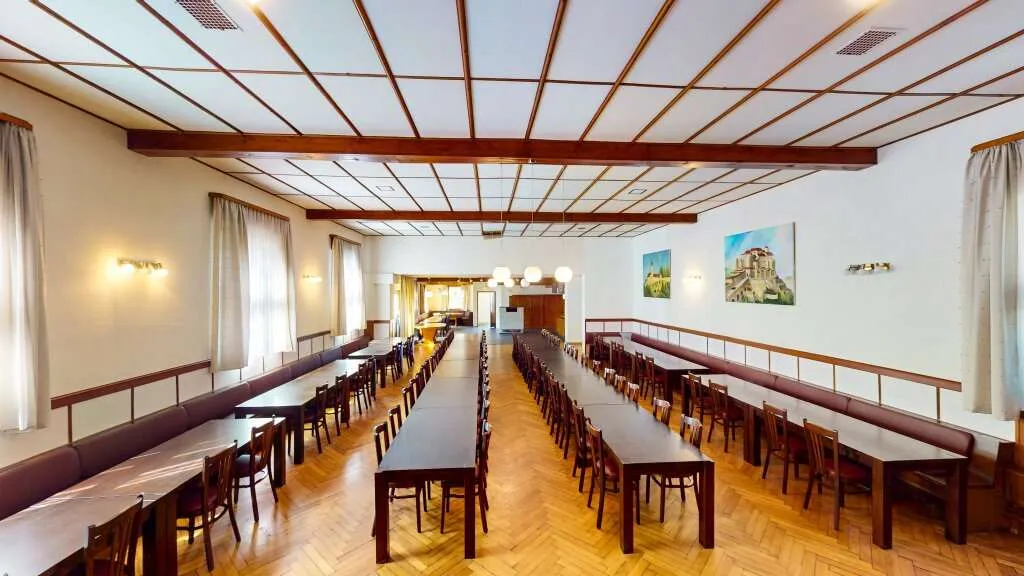 Einzigartiges Gewerbeobjekt mit Gastronomie, Eventsaal & Betreiberwohnung mitten in Großbettlingen – pohled 3