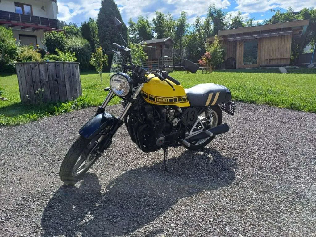 Yamaha XJ