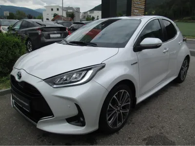 Toyota Yaris Hybrid Lounge