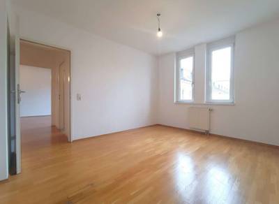 Charmante 2-Zimmer Wohnung mit Ruhelage und Grünblick im Innenhof! Nähe U6 Thaliastraße! – Bild 3