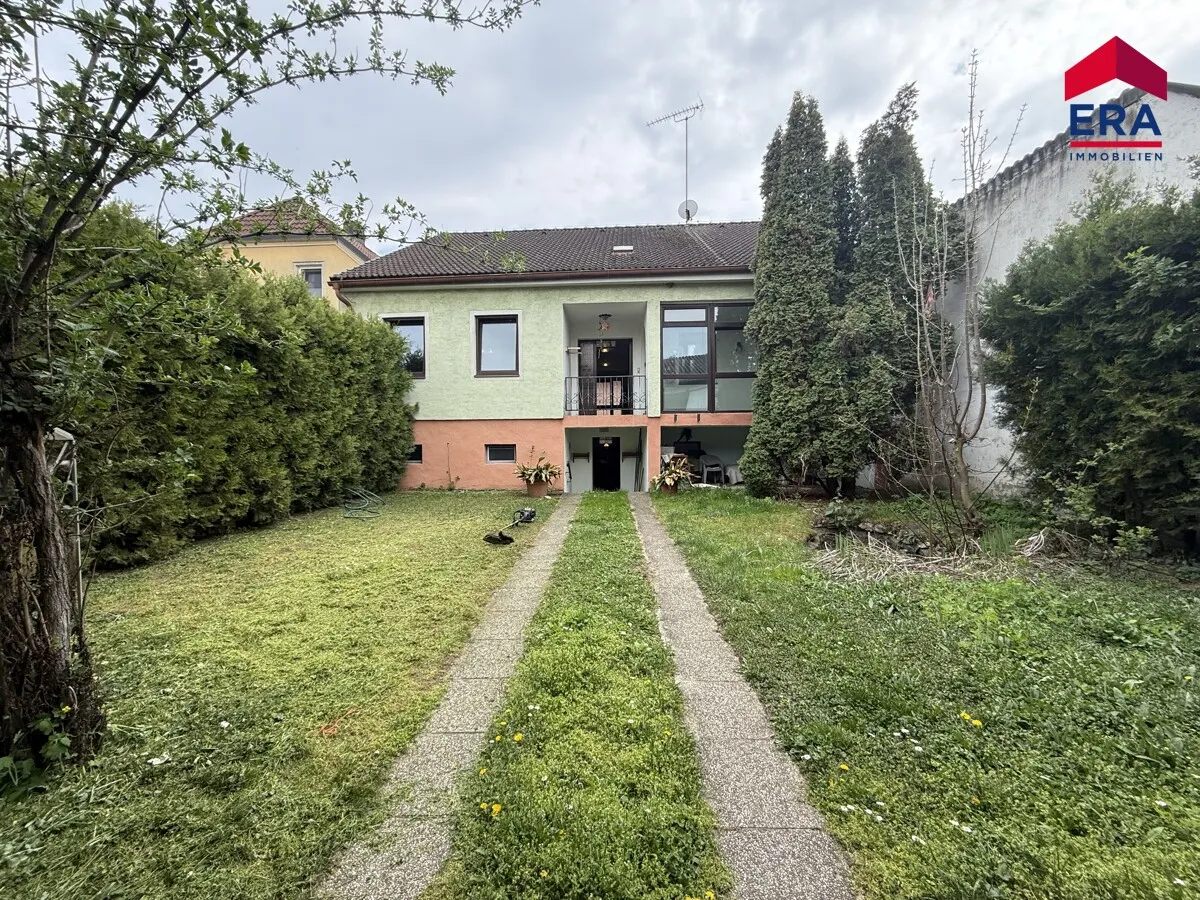 NEUER PREIS: Großzügiges Einfamilienhaus mit Innenhof, Halle & attraktiven Erweiterungsmöglichkeiten - Ansicht 2