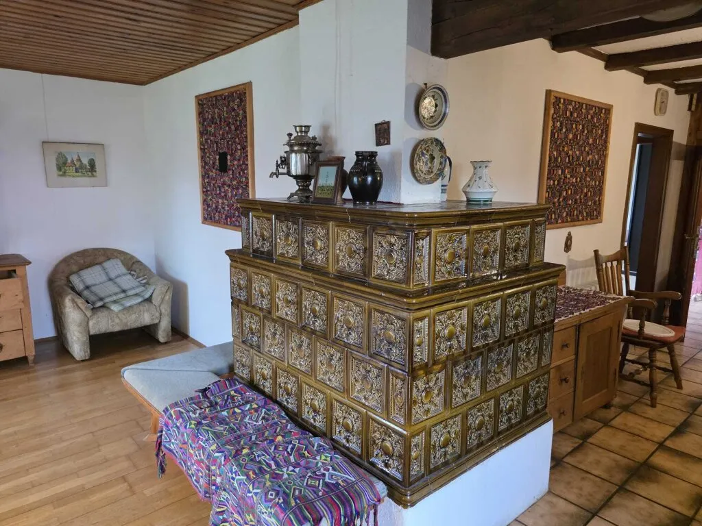 Charmantes Einfamilienhaus mit 4 Zimmern, Terrasse und Garage in Klagenfurt am Wörthersee! - Ansicht 3